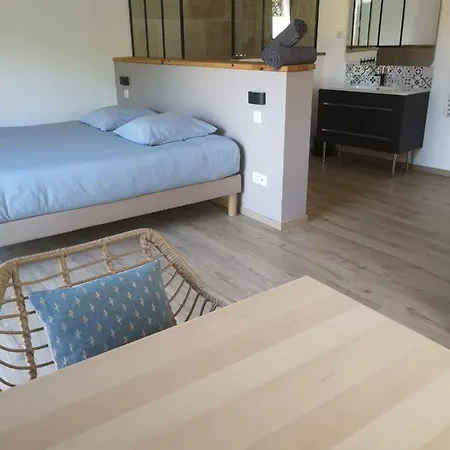 Maison De Charme Holiday home Pierrerue (Alpes-de-Haute-Provence)